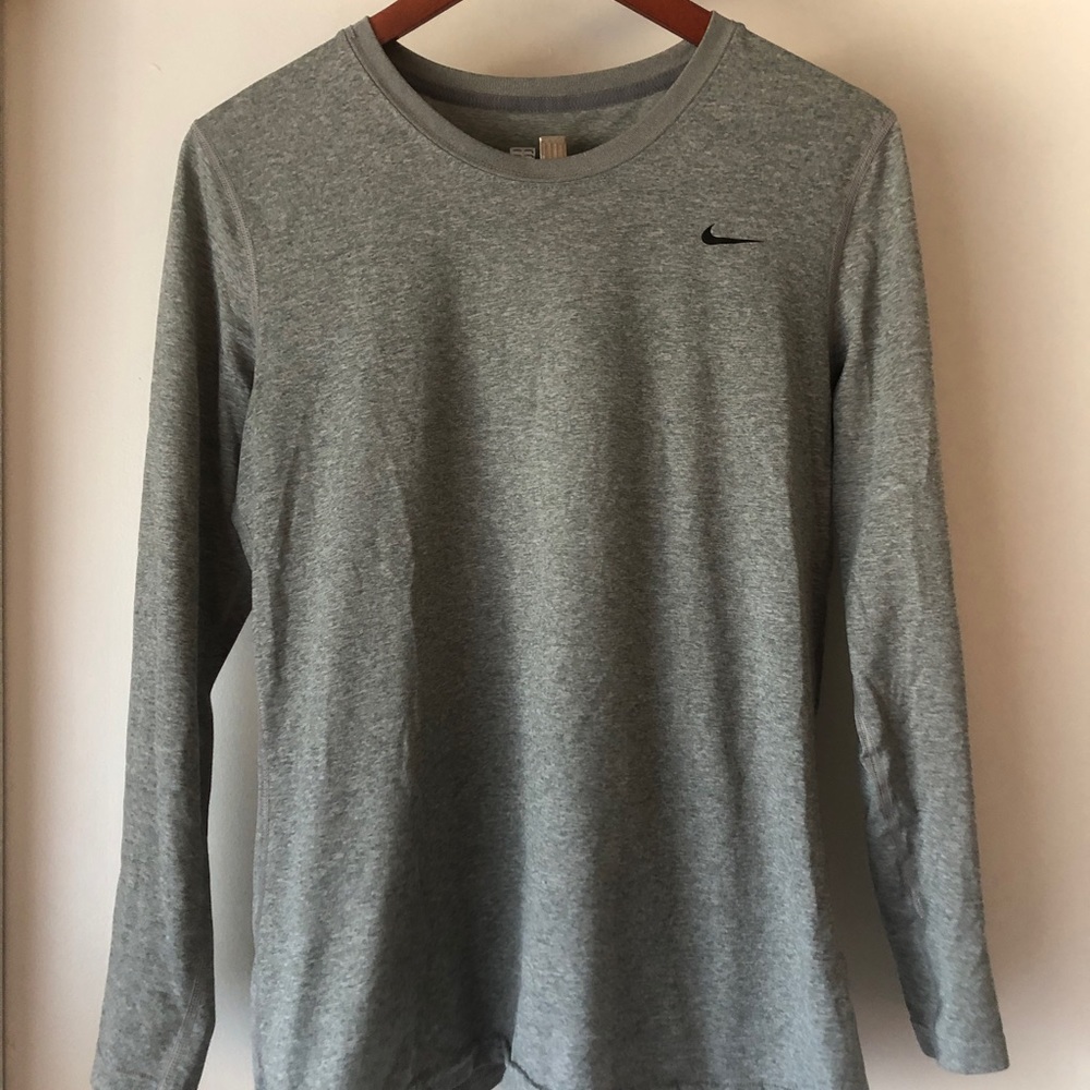 Gray Drifit Long Sleeve Nike Women’s size Large